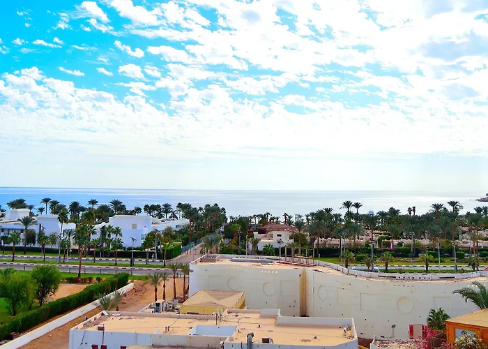 Jaz Neo Naama Bay Resort