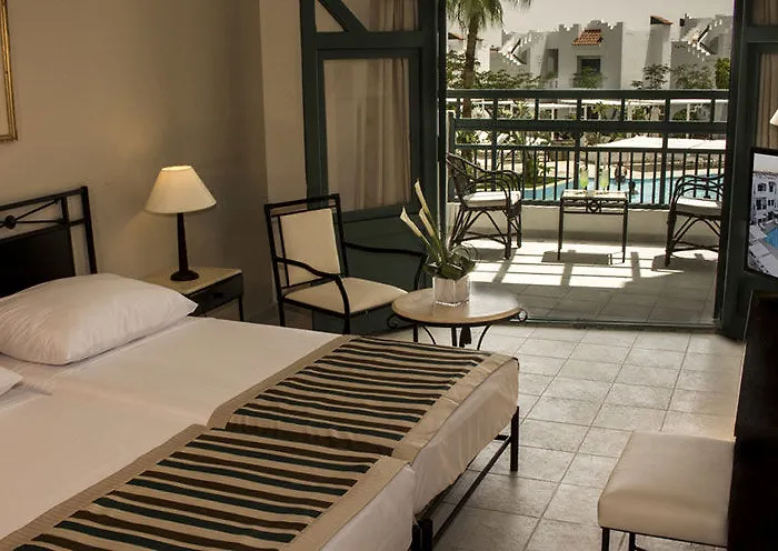 Jaz Neo Naama Bay Resort